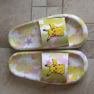 Women's Pokeman Slide(Ground Up)⭐Sizes 8⭐